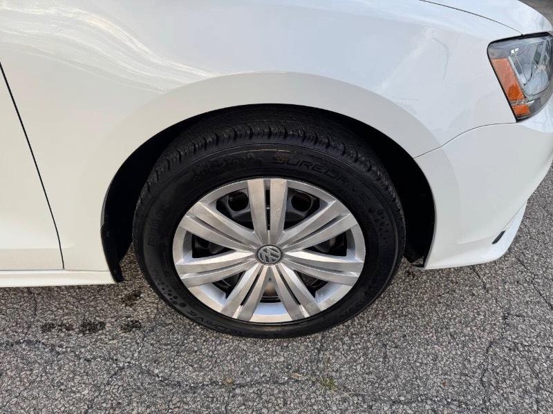 Volkswagen Jetta 1.4T S 6A 2017