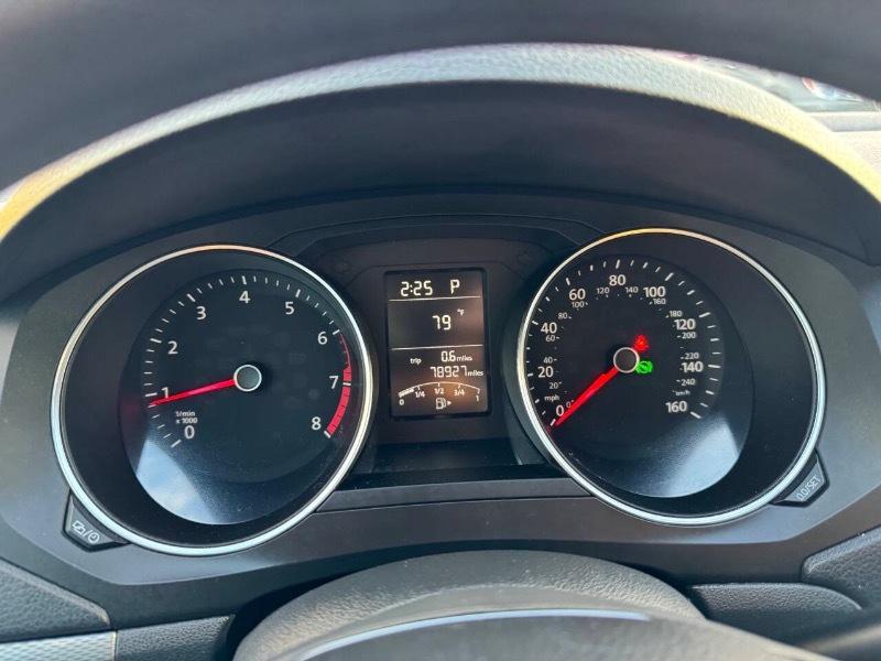 Volkswagen Jetta 1.4T S 6A 2017
