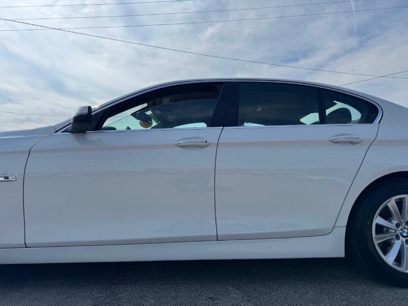 BMW 5-Series 528i xDrive 2016