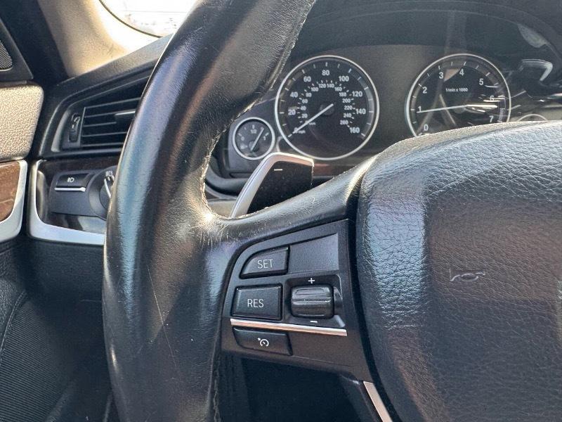 BMW 5-Series 528i xDrive 2016