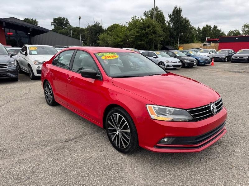 Volkswagen Jetta SE 6A 2016