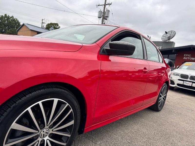 Volkswagen Jetta SE 6A 2016