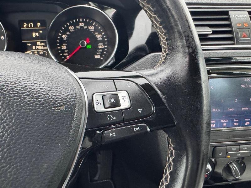 Volkswagen Jetta SE 6A 2016