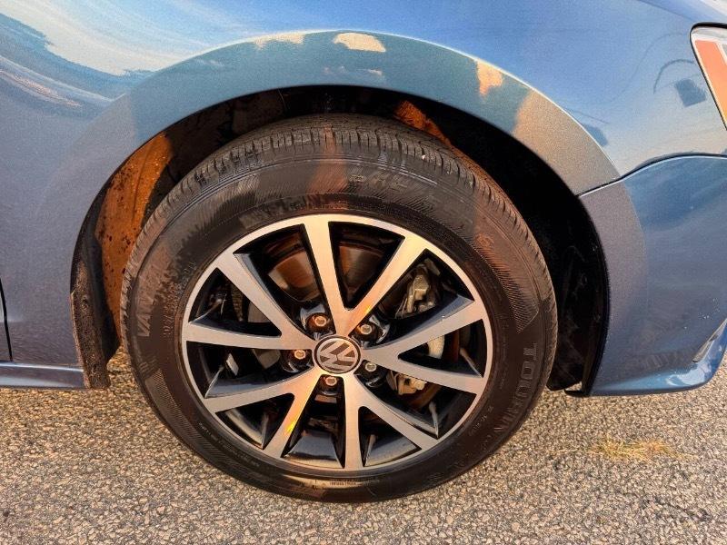 Volkswagen Jetta SE 6A 2016