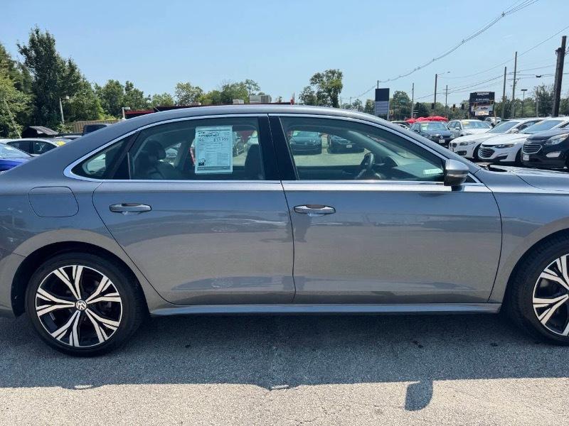 Volkswagen Passat SE 2021
