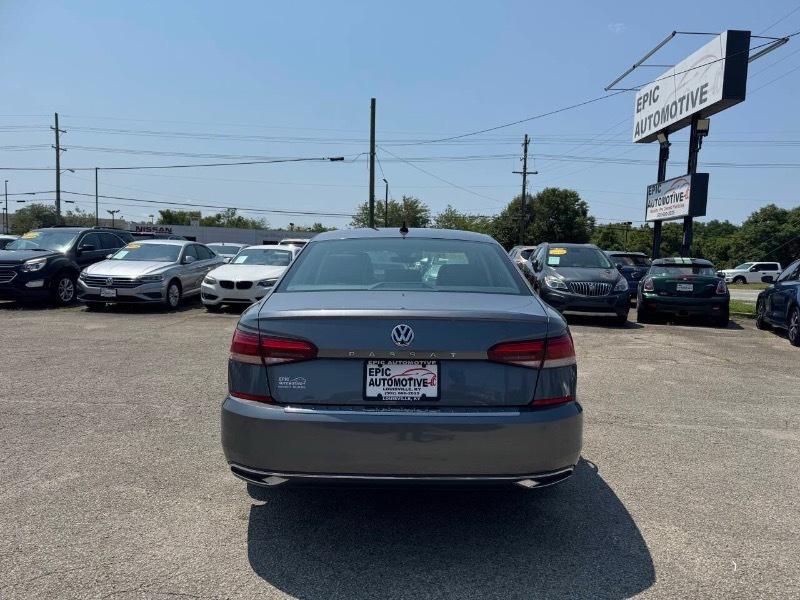 Volkswagen Passat SE 2021