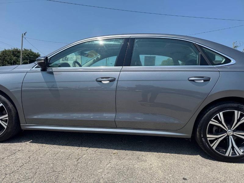 Volkswagen Passat SE 2021