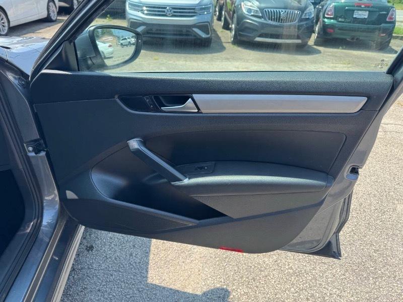 Volkswagen Passat SE 2021