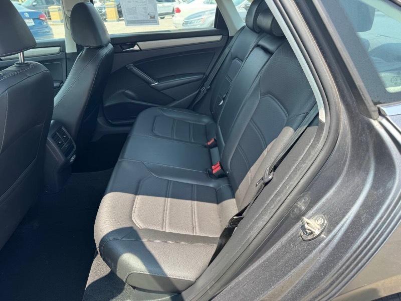 Volkswagen Passat SE 2021