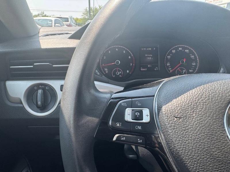 Volkswagen Passat SE 2021