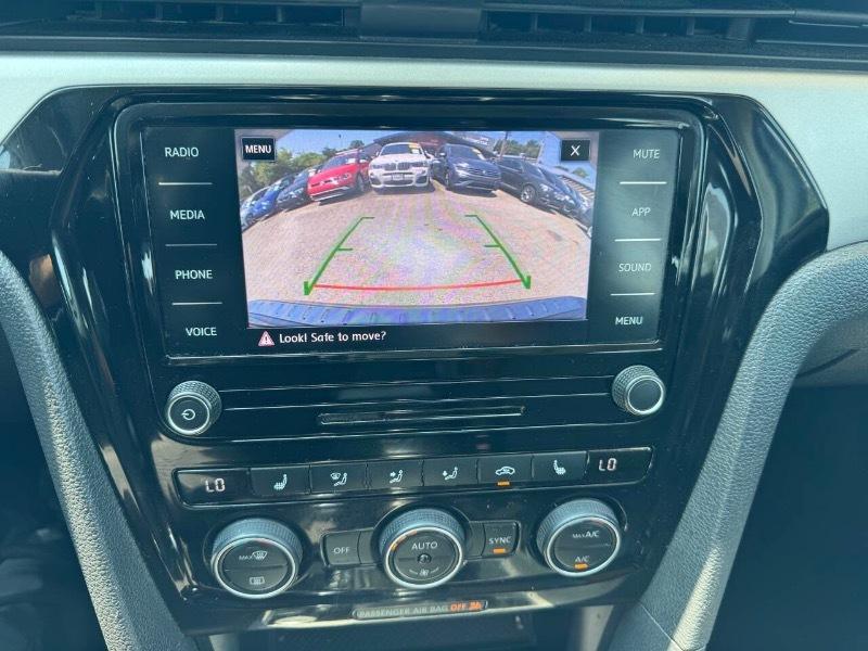 Volkswagen Passat SE 2021
