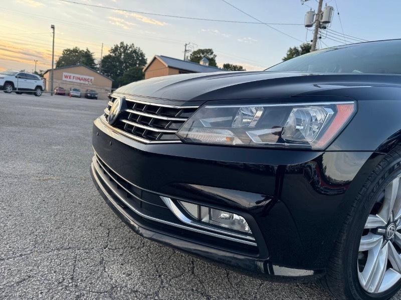 Volkswagen Passat SEL Premium PZEV 6A 2016