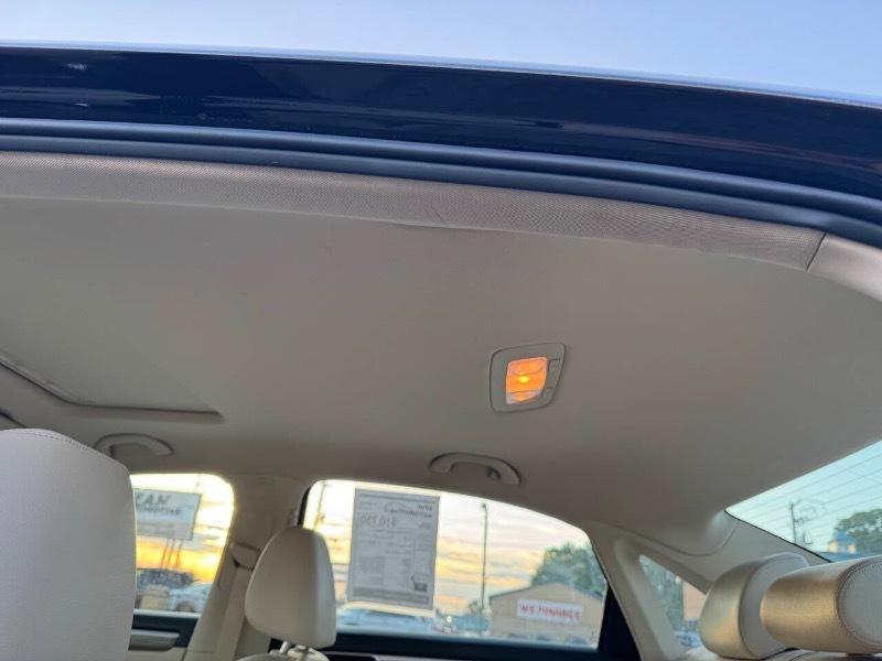 Volkswagen Passat SEL Premium PZEV 6A 2016