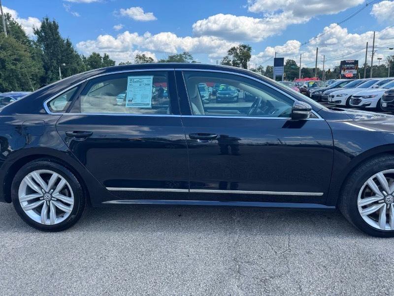 Volkswagen Passat SEL Premium 6A 2017