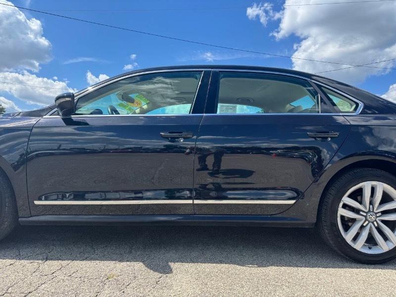 Volkswagen Passat SEL Premium 6A 2017