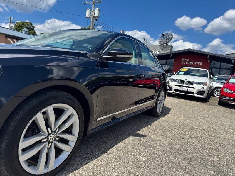 Volkswagen Passat SEL Premium 6A 2017