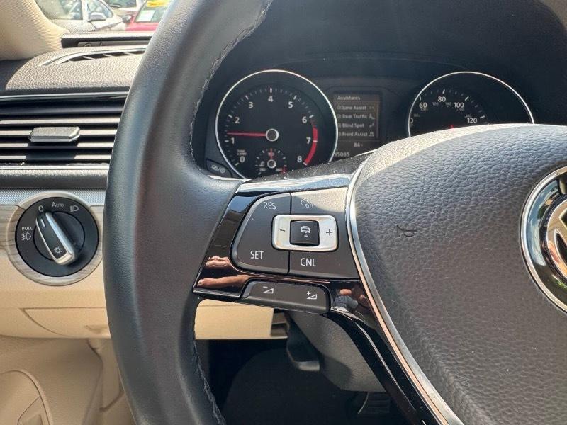Volkswagen Passat SEL Premium 6A 2017