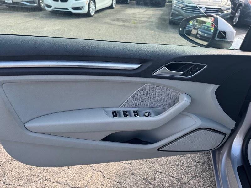 Audi A3 1.8T Premium Plus Cabriolet FWD S tronic 2015