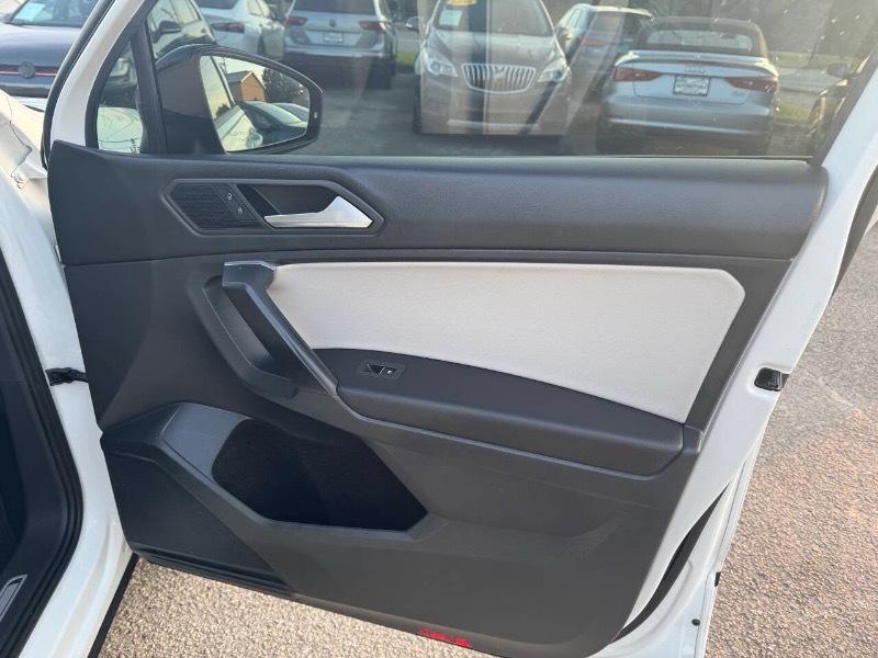 Volkswagen Tiguan SE 2021