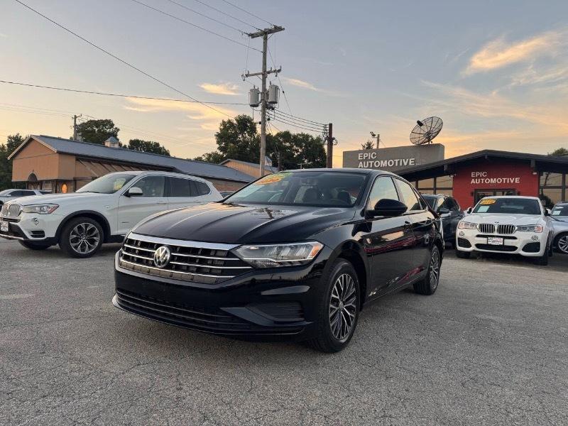 Volkswagen Jetta 1.4T S 8A 2020