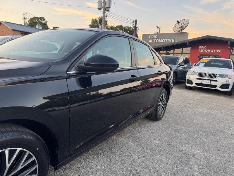Volkswagen Jetta 1.4T S 8A 2020