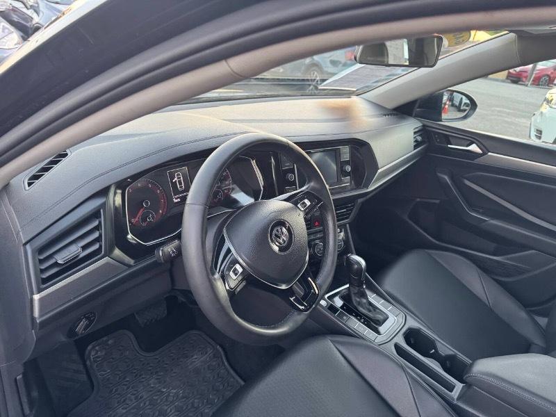 Volkswagen Jetta 1.4T S 8A 2020