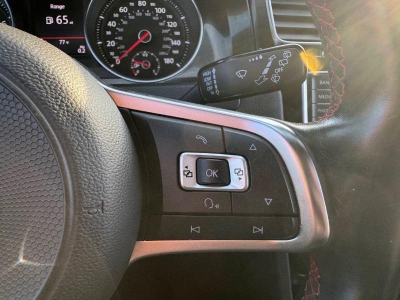 Volkswagen Golf GTI SE 6M 4-Door 2017