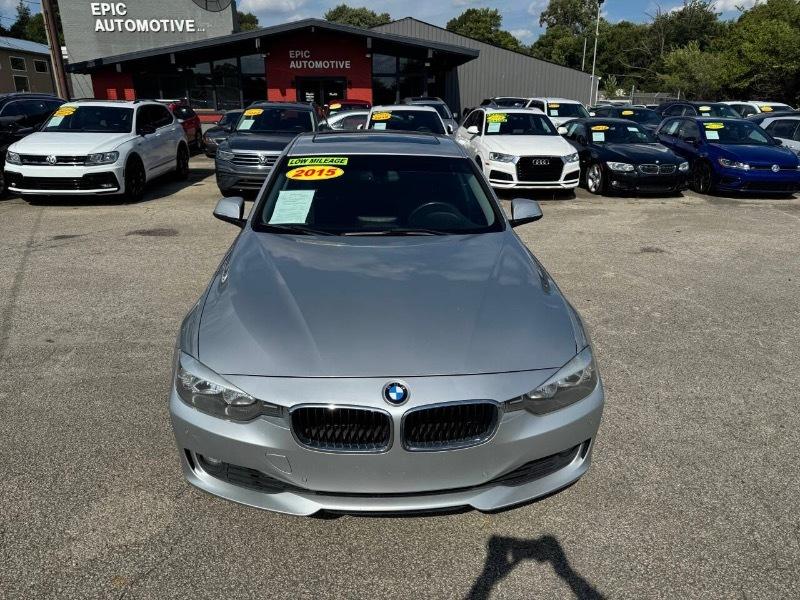 BMW 3-Series 328i Sedan 2015