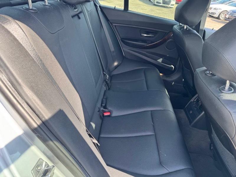 BMW 3-Series 328i Sedan 2015