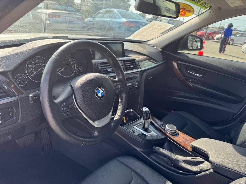 BMW 3-Series 328i Sedan 2015