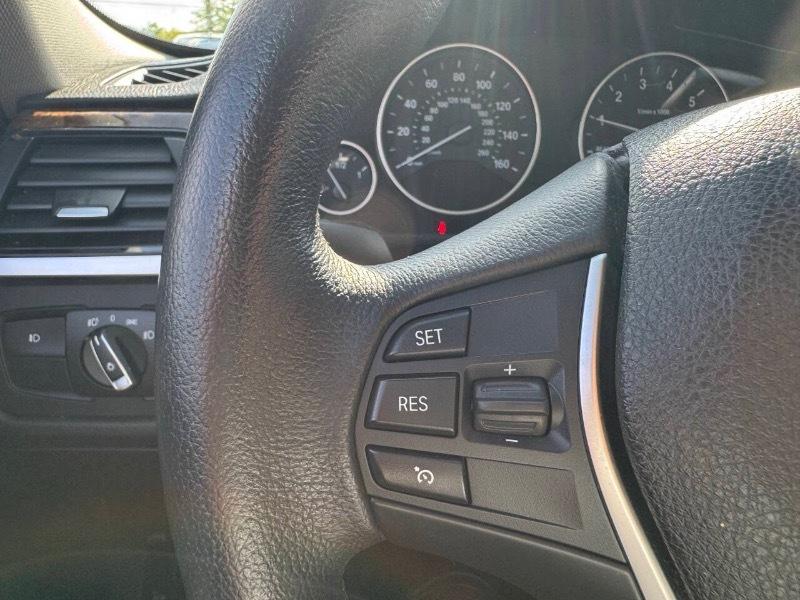 BMW 3-Series 328i Sedan 2015