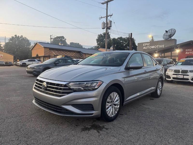 Volkswagen Jetta 1.4T S 8A 2020