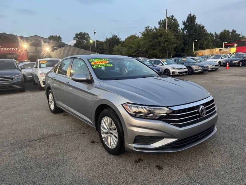 Volkswagen Jetta 1.4T S 8A 2020
