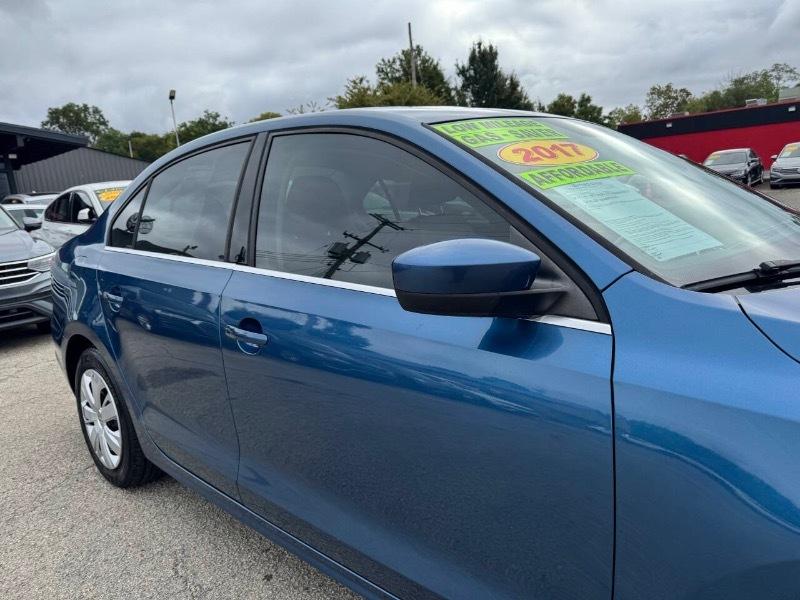 Volkswagen Jetta 1.4T S 6A 2017