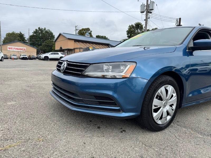 Volkswagen Jetta 1.4T S 6A 2017