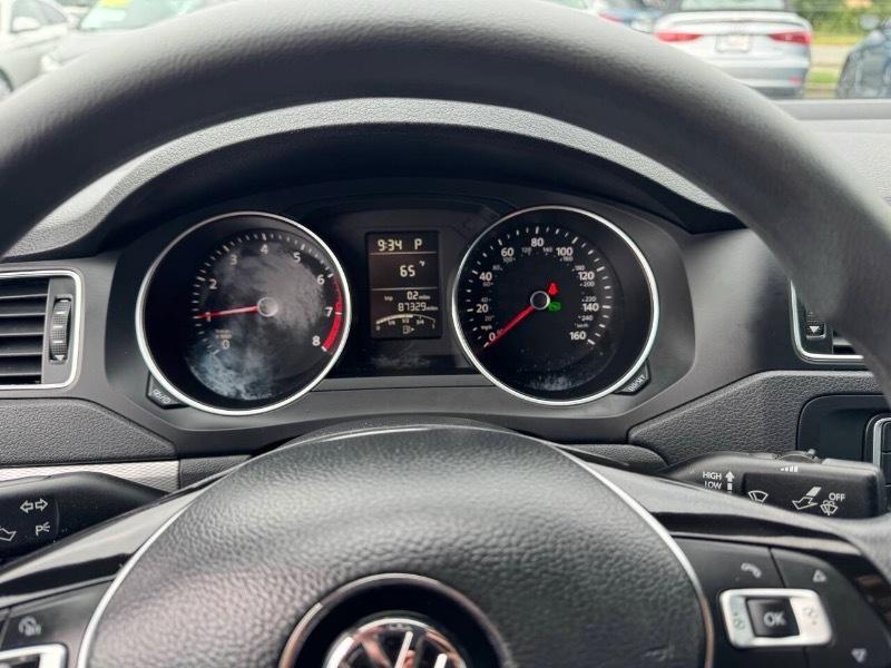 Volkswagen Jetta 1.4T S 6A 2017