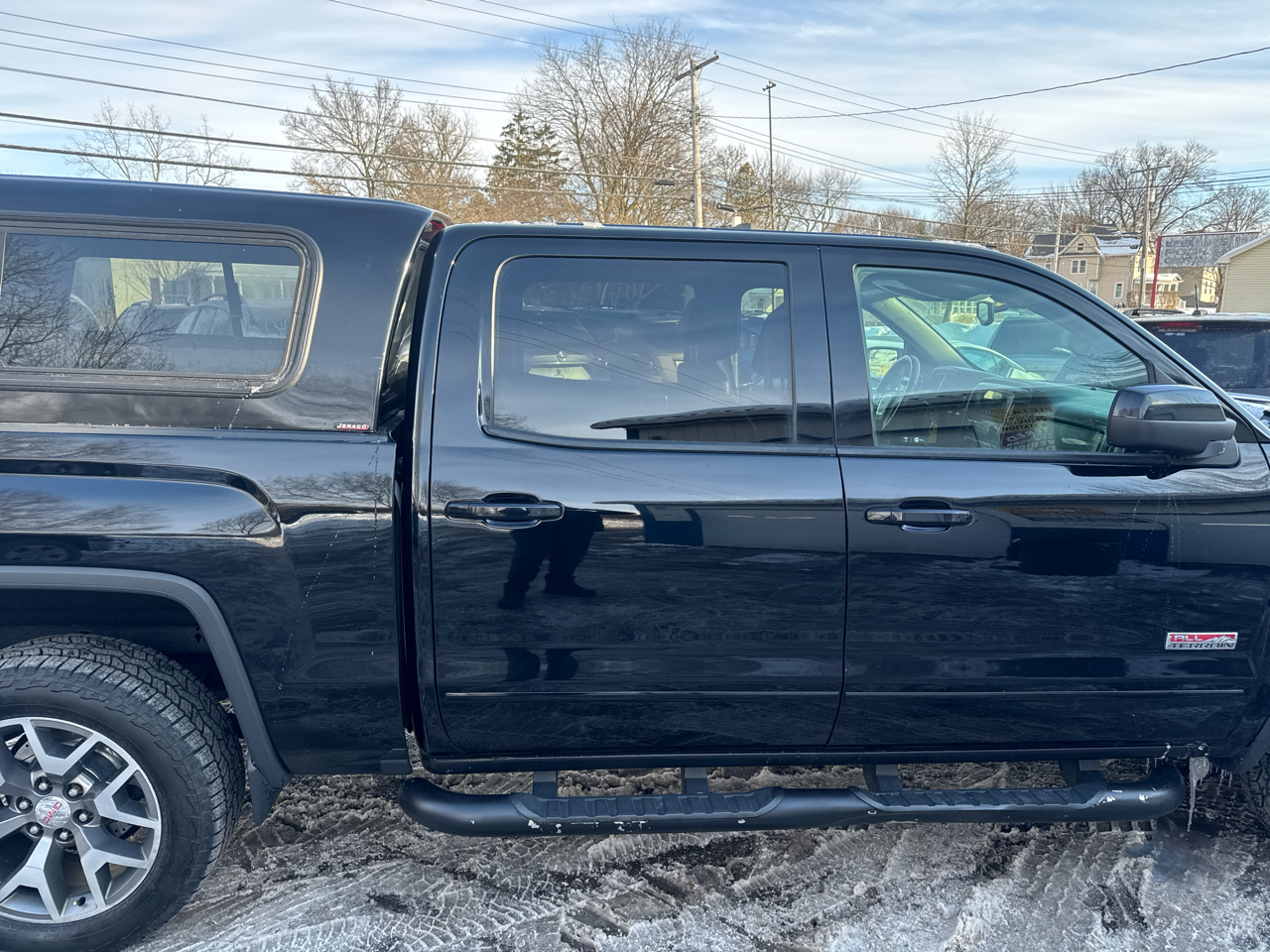 GMC Sierra 1500 SLT Crew Cab Long Box 4WD 2017