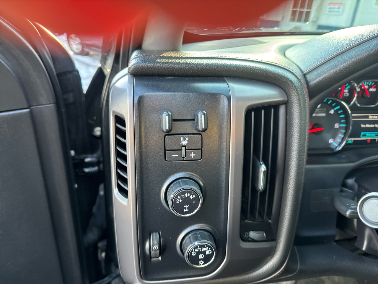 GMC Sierra 1500 SLT Crew Cab Long Box 4WD 2017