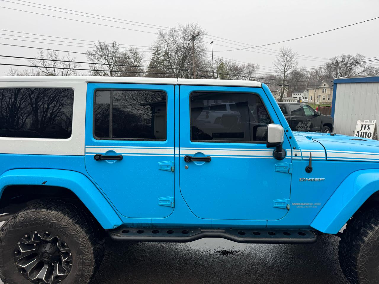 Jeep Wrangler Unlimited Sahara 4WD 2017