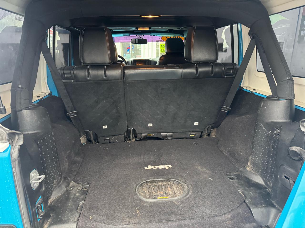 Jeep Wrangler Unlimited Sahara 4WD 2017