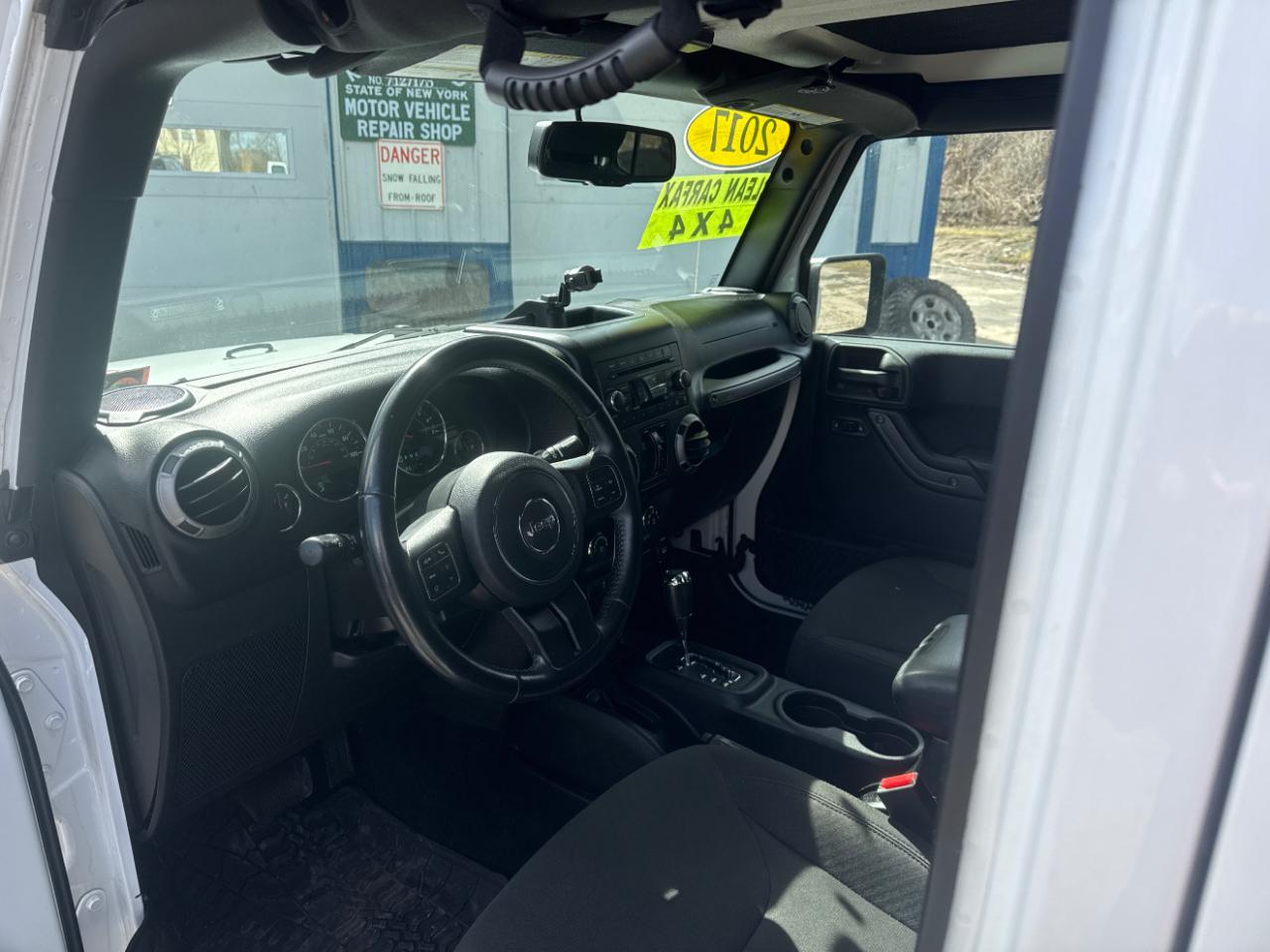 Jeep Wrangler Unlimited Sport 4WD 2017