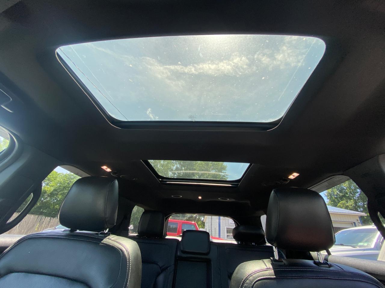 Ford Explorer Limited 4WD 2019