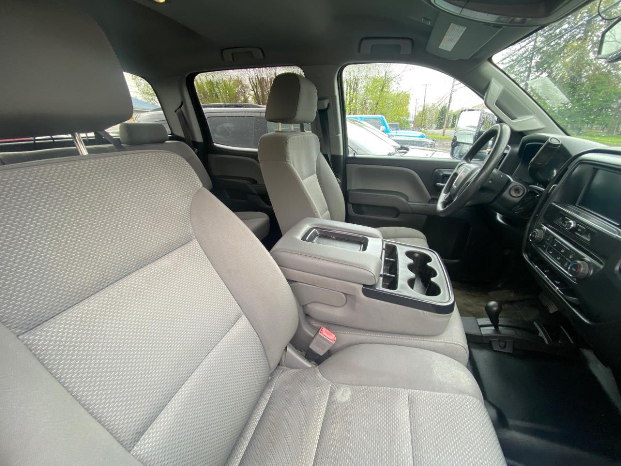 GMC Sierra 2500HD Base Crew Cab 4WD 2017