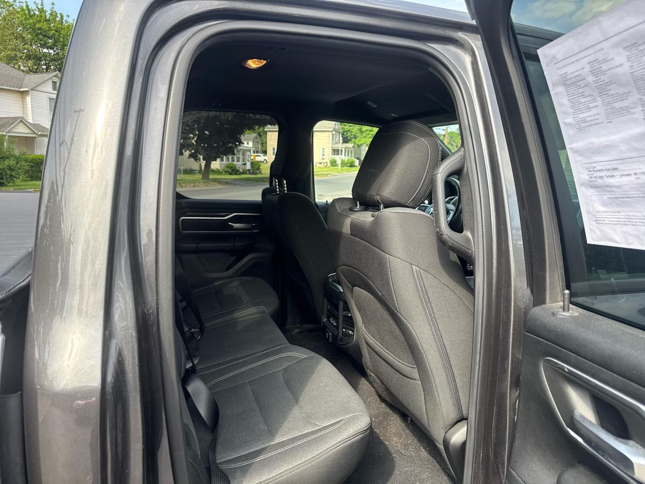 RAM 1500 Big Horn Quad Cab 4WD 2019