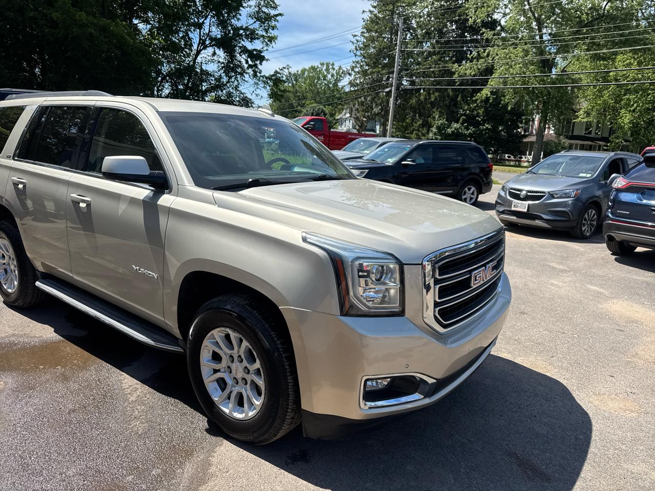 GMC Yukon SLT 4WD 2015