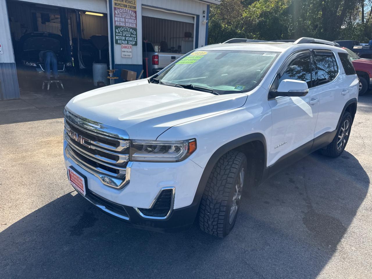 GMC Acadia SLE-1 AWD 2020