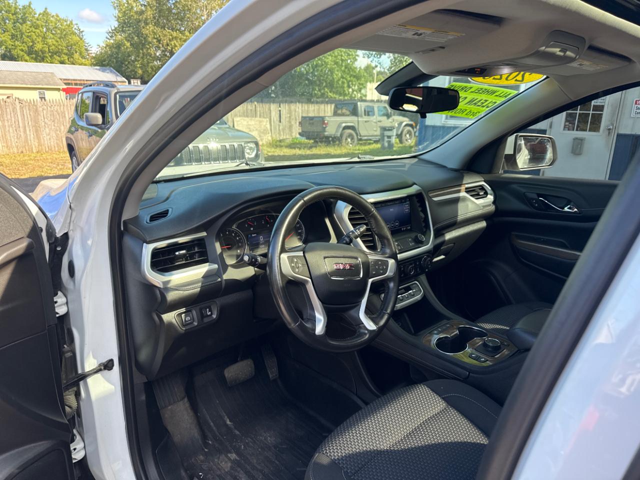 GMC Acadia SLE-1 AWD 2020