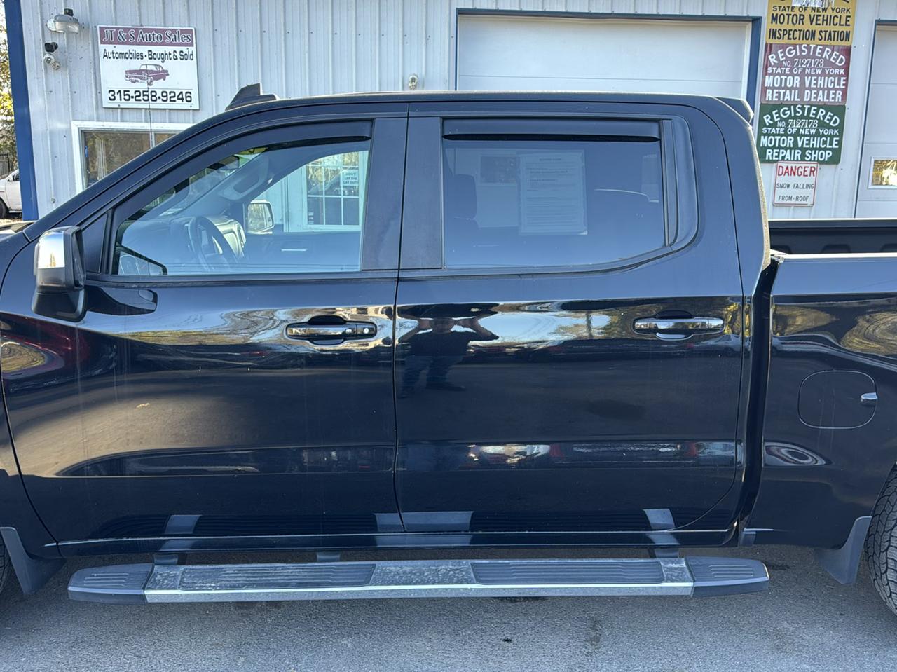 Chevrolet Silverado 1500 LT Crew Cab 4WD 2020