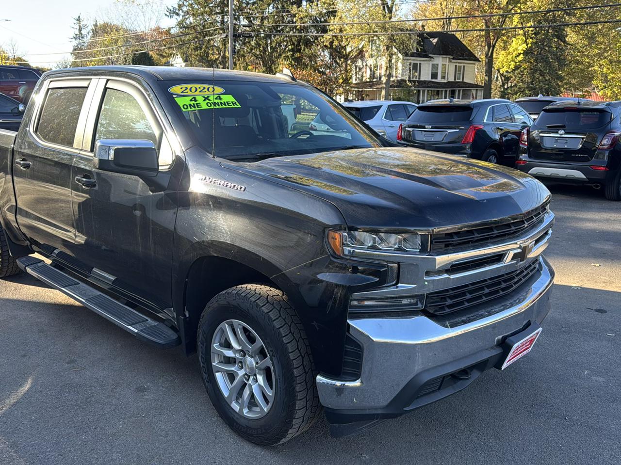 Chevrolet Silverado 1500 LT Crew Cab 4WD 2020