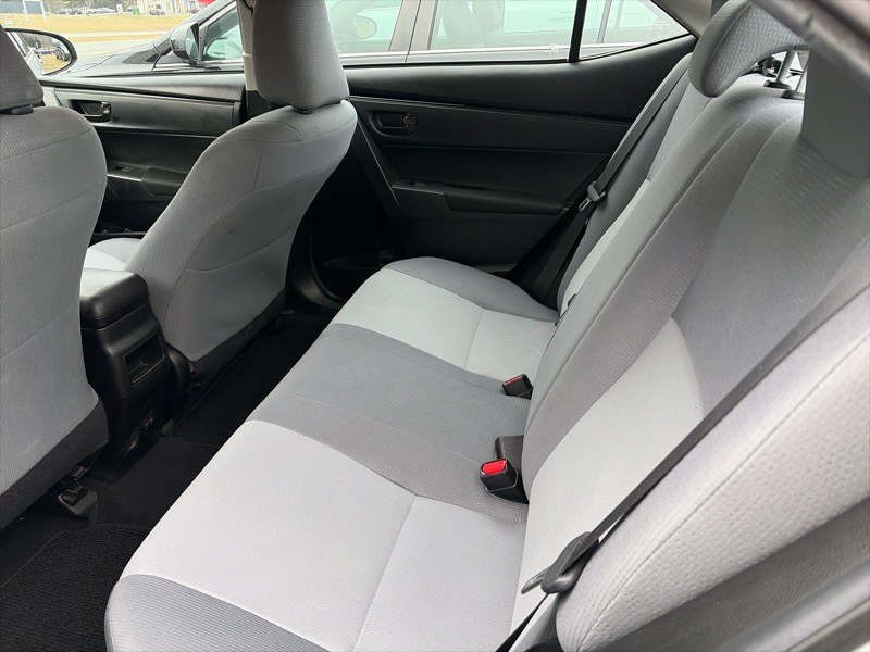 Toyota Corolla 4dr Sdn LE Auto 2018